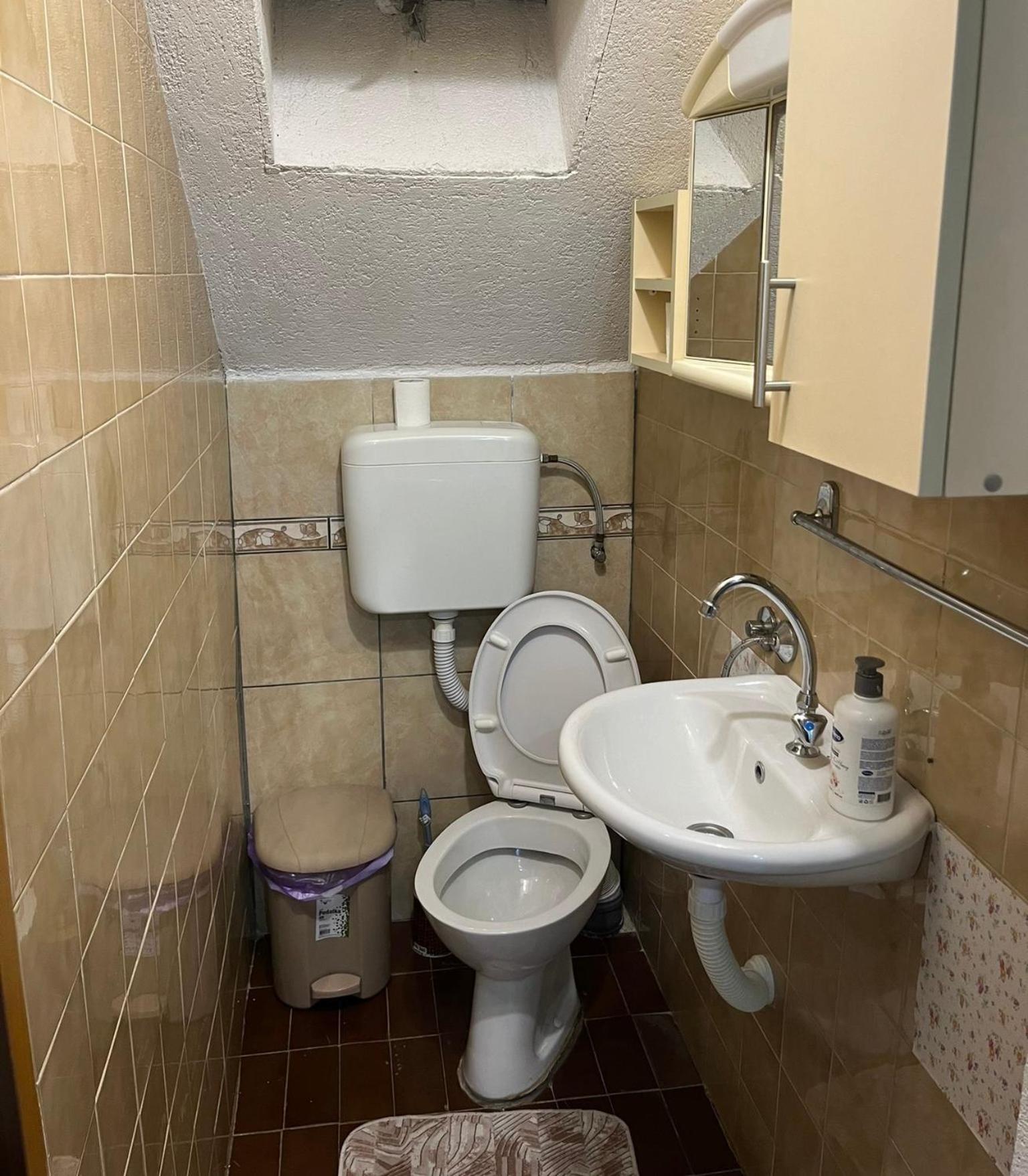 Bed And Breakfast Family Djukic Sipovo Bagian luar foto